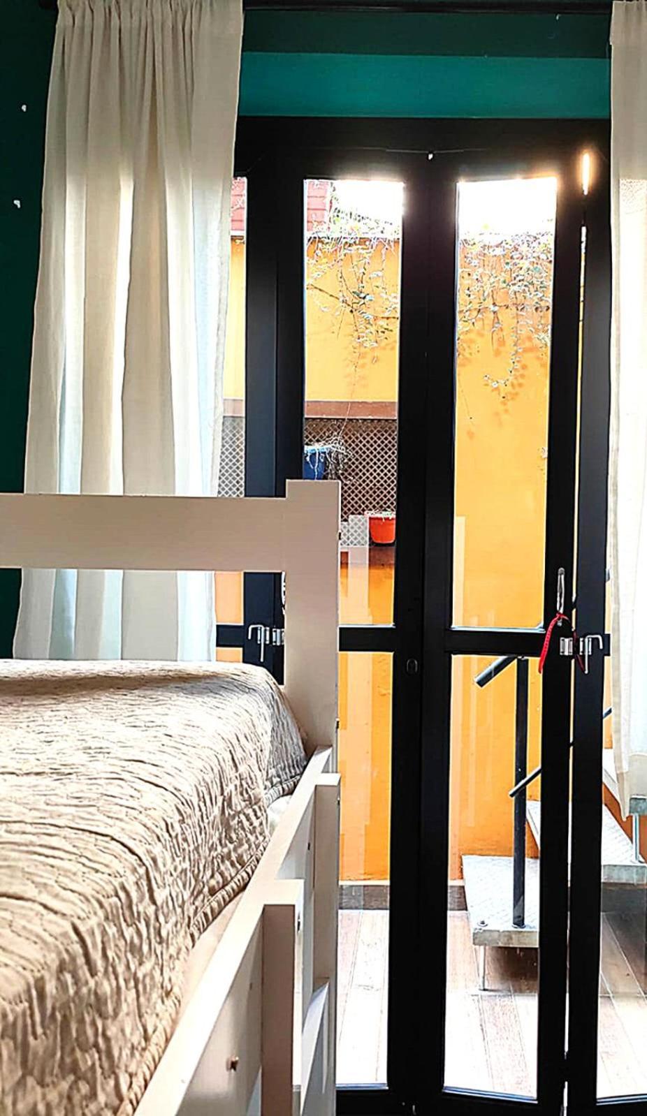 Casa 373 - Hospedaria Vila Mariana - Valores Acessiveis サンパウロ エクステリア 写真